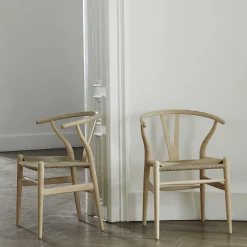 Carl Hansen & Søn Chairs*Ch24 Wishbone Chair | Beech