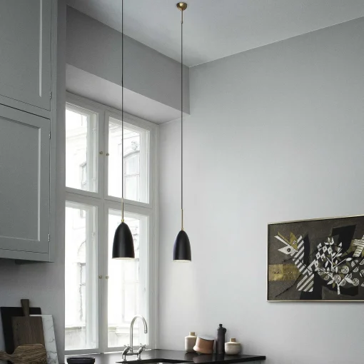 GUBI Pendant Lights*Grashoppa Pendant | Black