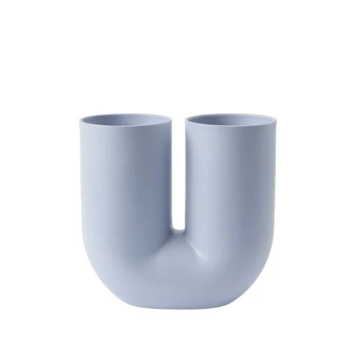 Muuto Vases*Kink Vase | Vase | Light Blue